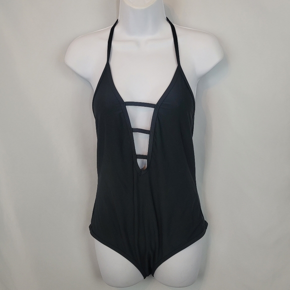 Boohoo Other - ❤ 3/$25 Boohoo Swimsuit